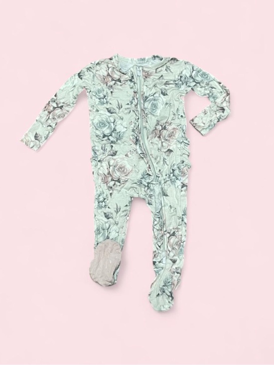 Posh Peanut Other - Posh Peanut 3-6M Bamboo Ruffle Zip Footie Pajamas Vintage Rose Print GUC